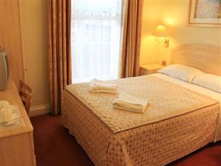 Fairway Hotel 2*